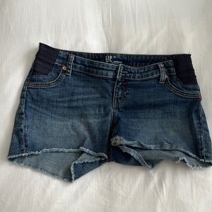 Gap maternity denim shorts